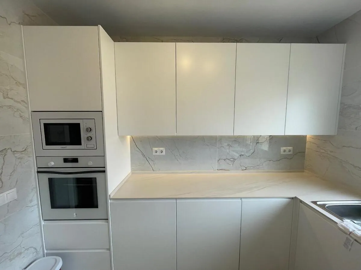 Apartment Estepona Paseo Maritimo Primera Linea De Playa Spain