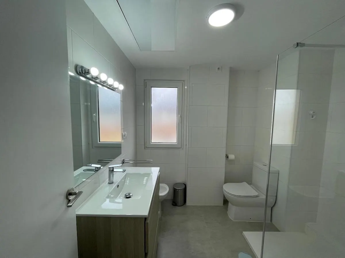 Apartment Estepona Paseo Maritimo Primera Linea De Playa Spain